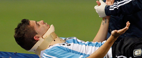 gago-neckbrace490ai