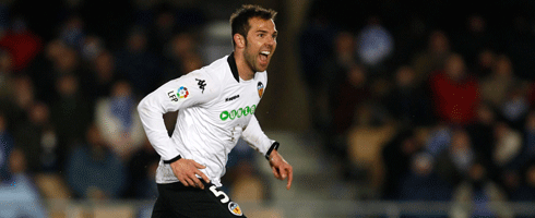 marchena-smiles490ai