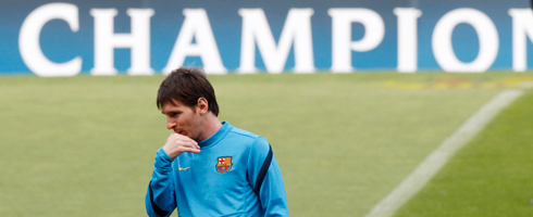 messi-thinking490ai