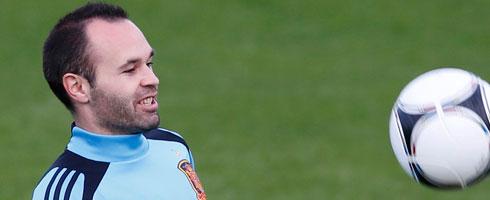 iniesta-training490ai_1