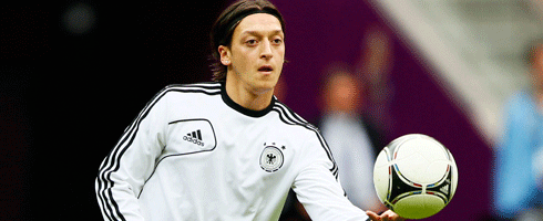 ozil-with-ball490ai
