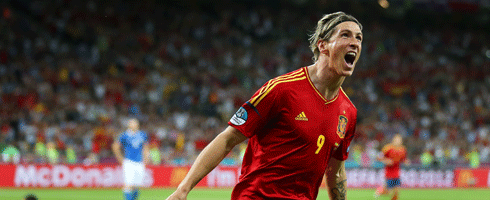 torres-celebrates490ai