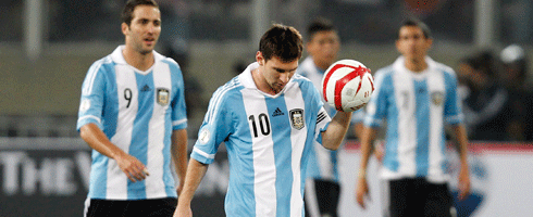 messi-argentina-dejected490