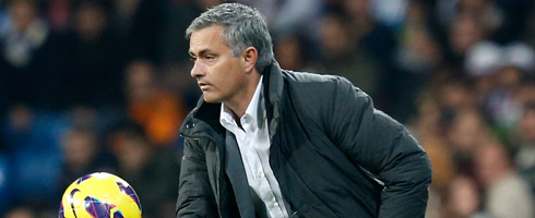mourinho-ball490ai