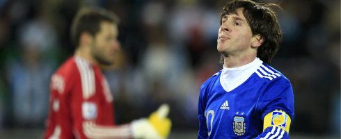 Messi-argentina-captain490ai