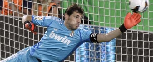 casillas-ball490ai