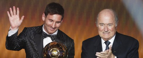 messi-blatter490ai