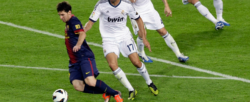 messi-real-defence-line490ai