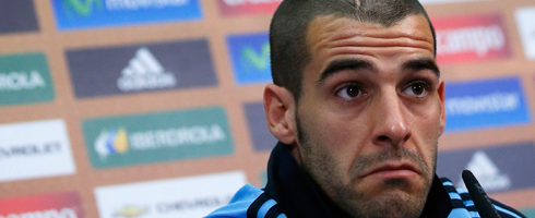 negredo-close490ai
