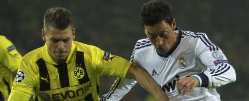 ozil-dortmund490ai