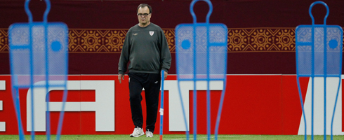 bielsa-alone490ai