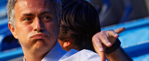 mourinho-gesture490ai
