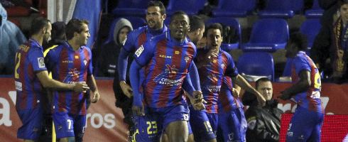 levante-celebration490ai