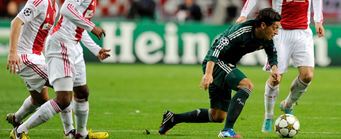 ozil-ajax490ai