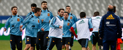 spain-train-france490ai