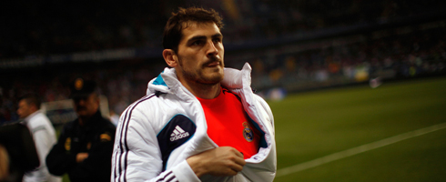 casillas-sub490ai