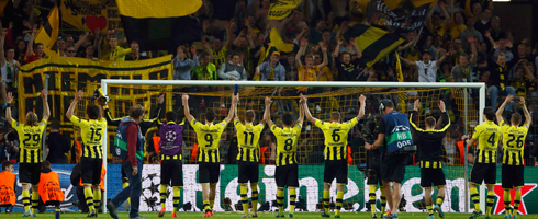 dortmund-madrid-celebrate490ai