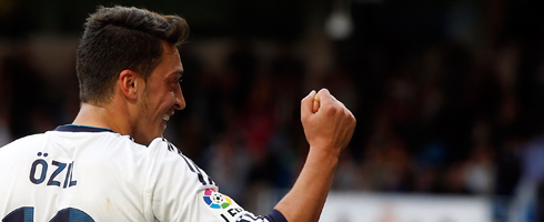 ozil-fist-pump490ai