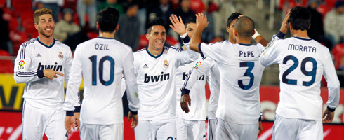 callejon-teammates490ai