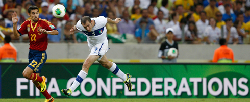 chiellini-spain490ai