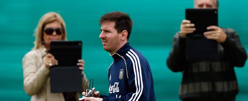 messi-ipads490ai