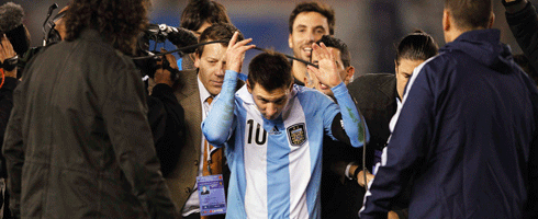 messi-v-colombia490ai