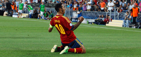 thiago-alcantara-knees490ai