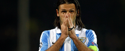 demichelis-hands-face490ai