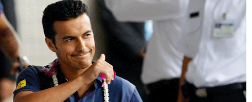 pedro-thumbs-up490ai