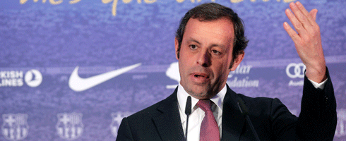rosell-press-gestures490ai