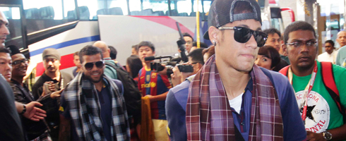 alves-neymar-again490ai