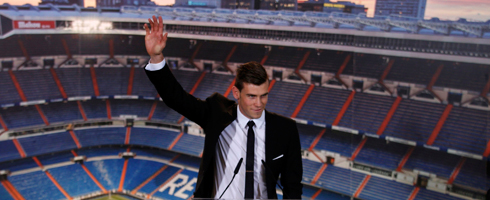 bale-madrid-presentation490ai