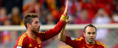ramos-iniesta490ai