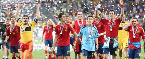 spain-celebrate490ai