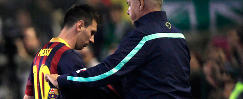 messi-betis-injured490ai