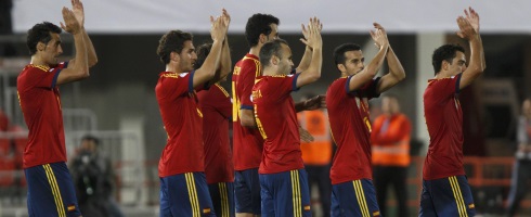 spain-belarus-applause490ai