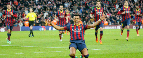 alexis-celebrates-elche490a