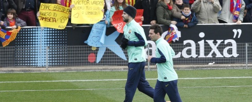 pique-messi490ai