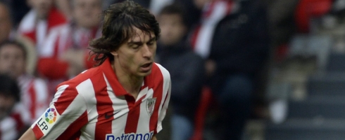iturraspe-athletic-eyes-closed490ai