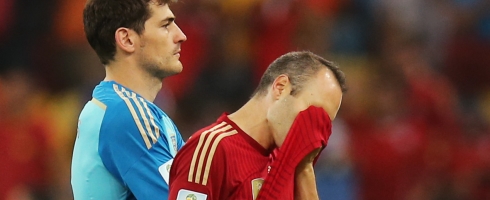 iniesta-casillas-sad490ai