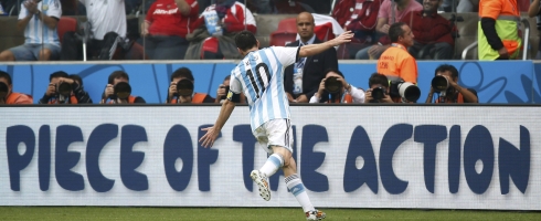 messi-wc-celeb490ai