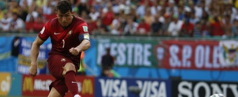 ronaldo-por-freekick490ai