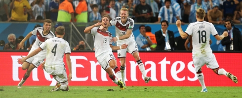 gotze-celeb490ai