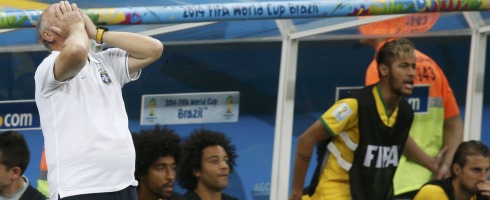 scolari-headinhands490ai