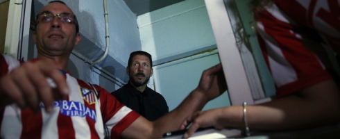 simeone-fan-pic490ai
