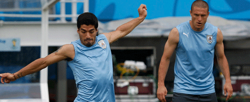 luis-suarez-training-urugua