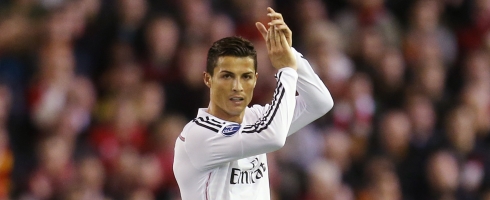ronaldo-applaud-liverpool490ai
