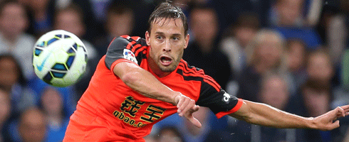 sergio-canales-close-ball49