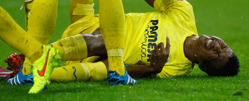 uche-villarreal-injured490a