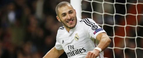 benzema-happy-liverpool490ai